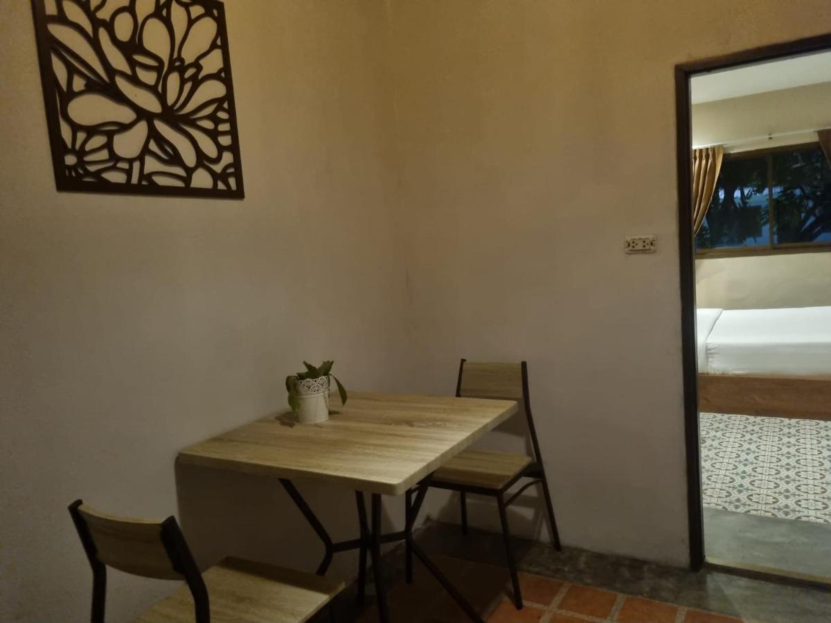 New Breakers Hotel Rawai Bagian luar foto